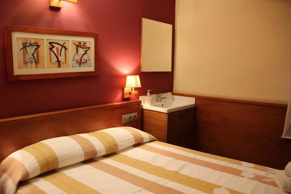 Hostal Fonda Galicia Cardedeu Εξωτερικό φωτογραφία
