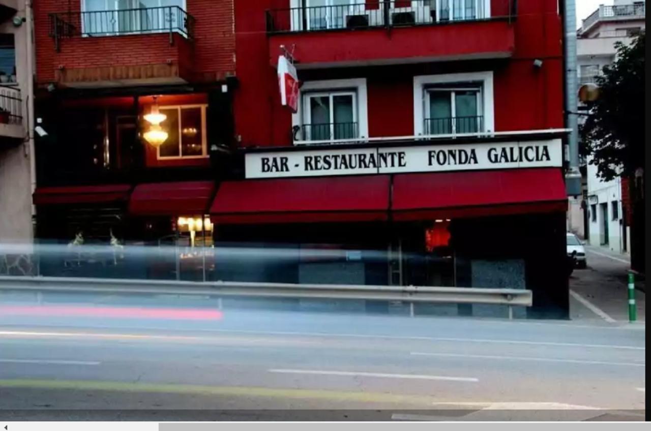 Hostal Fonda Galicia Cardedeu Εξωτερικό φωτογραφία